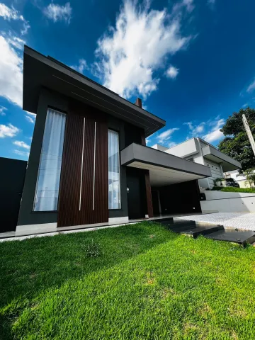 Casa à venda R$ 1.900.000,00 no Condomínio Residencial Macknight em Santa Barbara d´Oeste/SP.